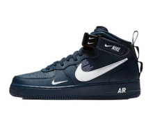 Load image into Gallery viewer, Nike Air Force 1